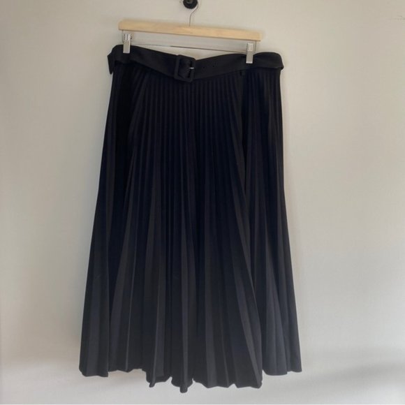 ZARA Pleated Black Belted midi skirt - Picture 4 of 9